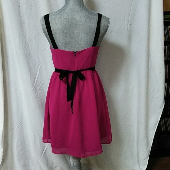 Magenta dress - Picture 2 of 4
